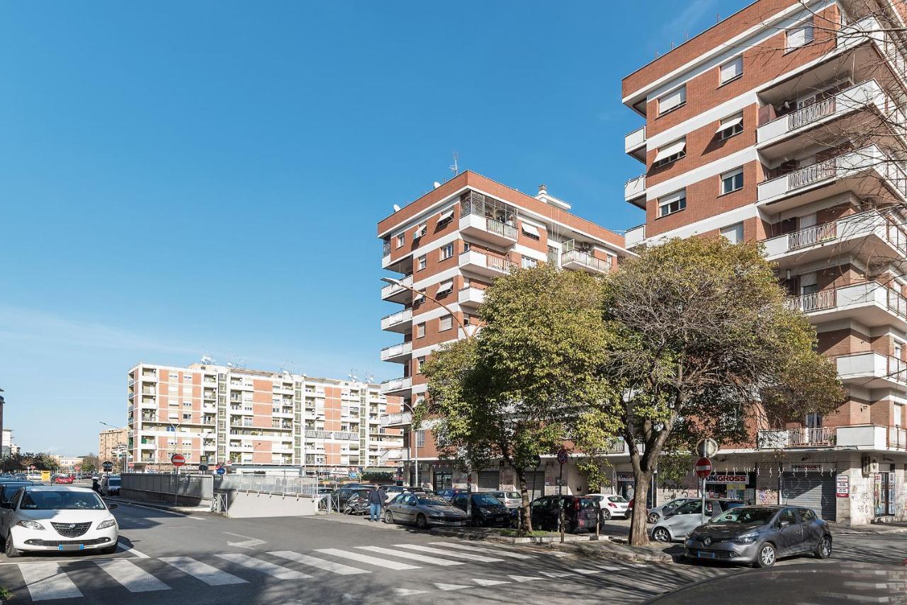 Pigneto & Malatesta Subway Flat Рим Экстерьер фото